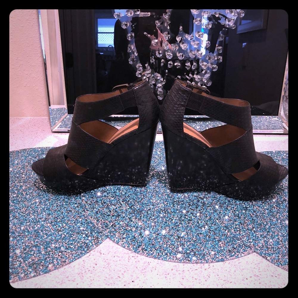 CLEARANCE! ALDO Estelle Wedges! ✨❤️💰